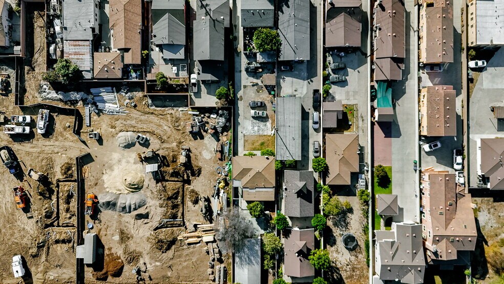 More Photos Of 339-341 E 220th St, Carson Multifamily For Sale