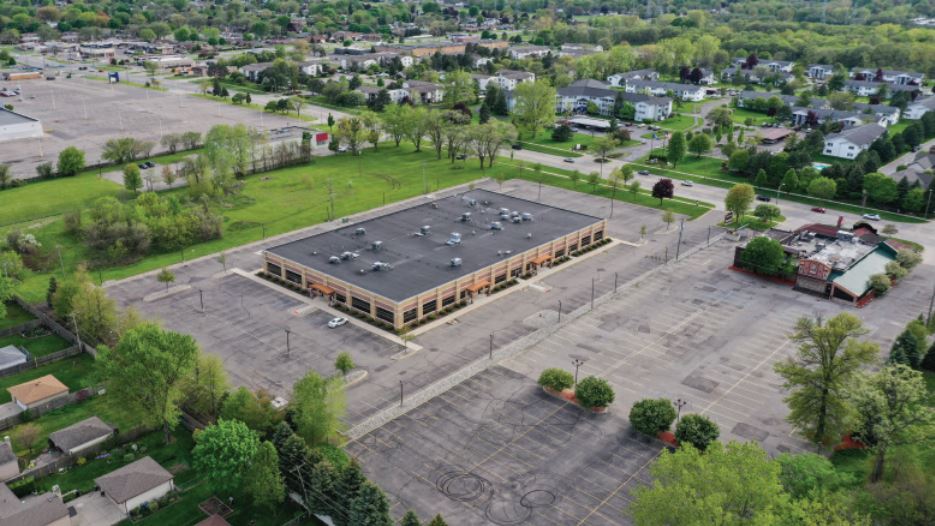 More Photos Of 33464 Schoenherr Rd, Sterling Heights Medical For Lease