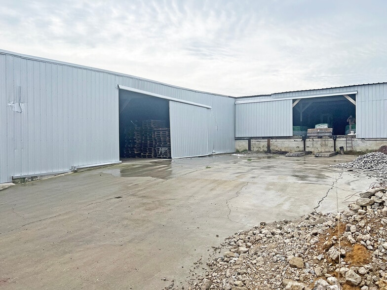 More Photos Of 949 Camargo Rd, Mount Sterling Warehouse For Sale