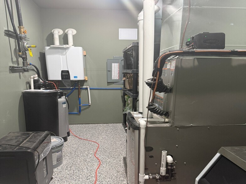 More Photos Of 504 O St, Cozad Industrial For Sale