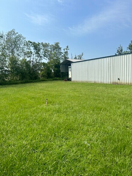 More Photos Of 15285 Highway 124, Beaumont Office For Sale