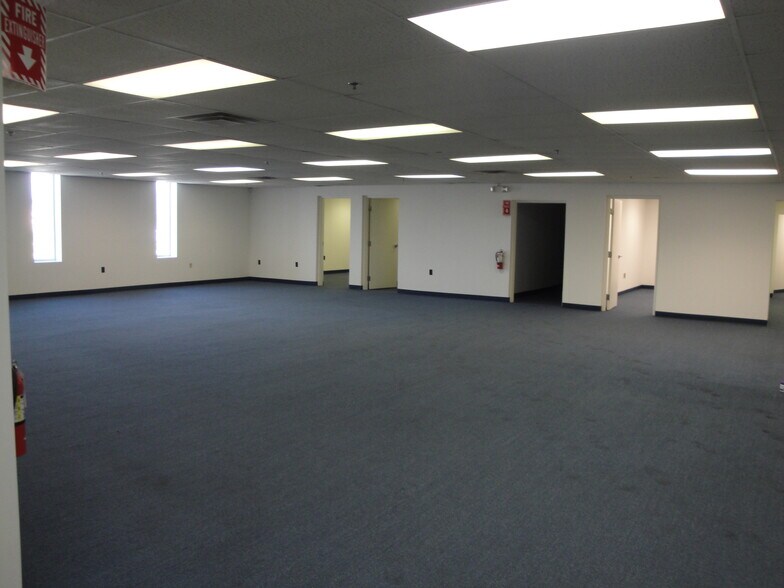 More Photos Of 2554 Needmore Rd, Dayton Warehouse For Lease