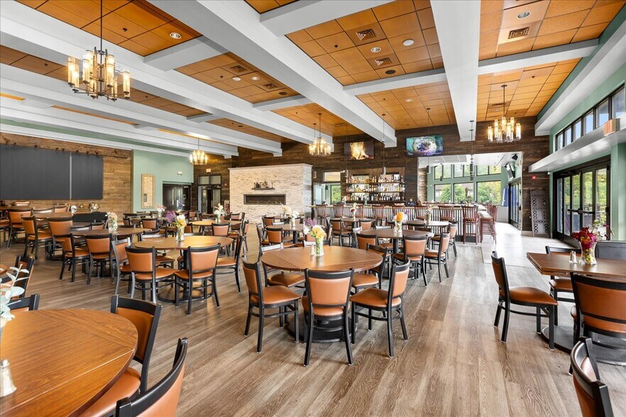 More Photos Of 1067 Totem Rd, Bensalem General Retail For Sale