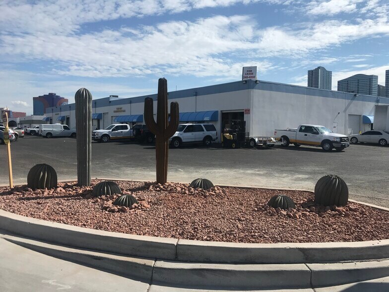 More Photos Of 3730-3750 Tompkins Ave, Las Vegas Warehouse For Lease