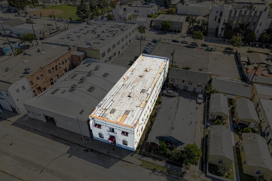 More Photos Of 1042 N Wilcox Ave, Los Angeles Hotel For Lease