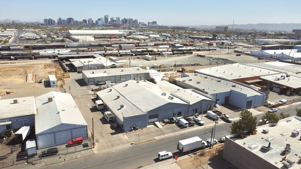 Primary Photo Of 1011-1021 N 21st Ave, Phoenix Warehouse For Lease