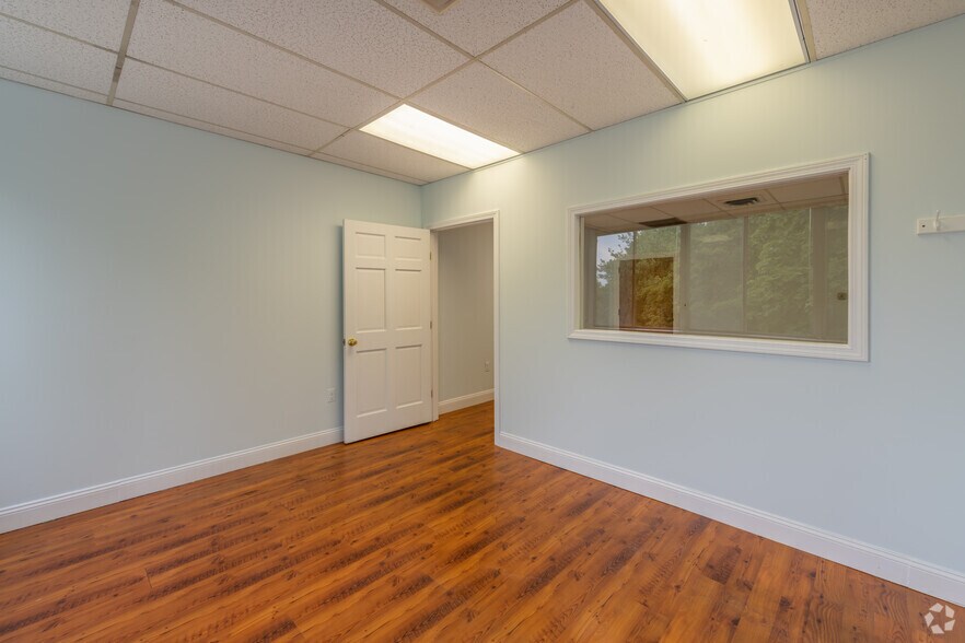 More Photos Of 83-91 Main St, Concord Office For Lease