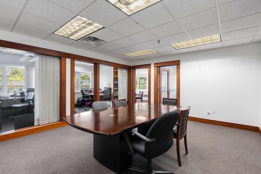 More Photos Of 40 Beach St, Manchester Flex For Sale
