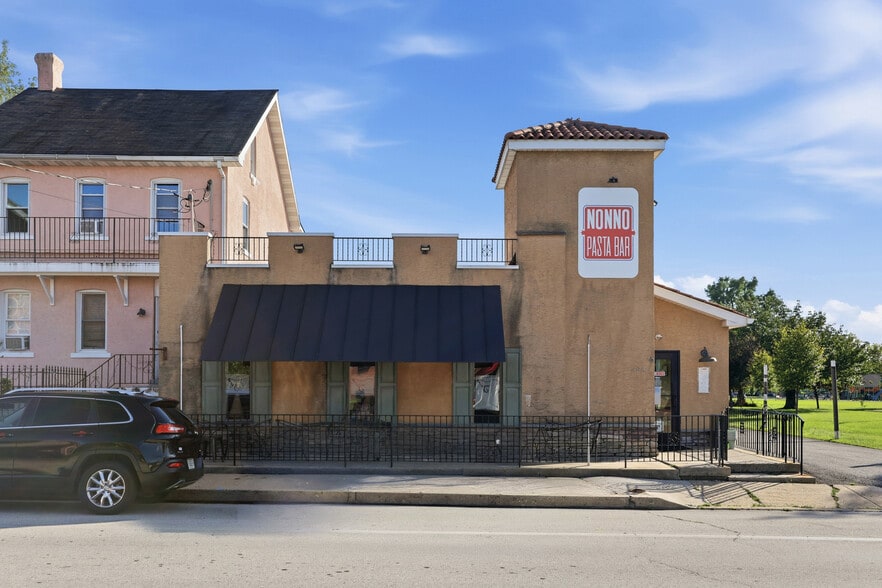 More Photos Of 424 N Main St, Souderton Restaurant For Sale