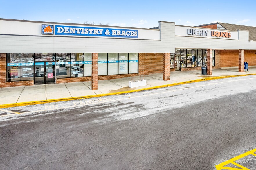 More Photos Of 238-310 Grove St, Braintree Unknown For Lease