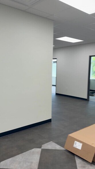 Primary Photo Of 4308 Grant Blvd, Yukon Medical For Lease