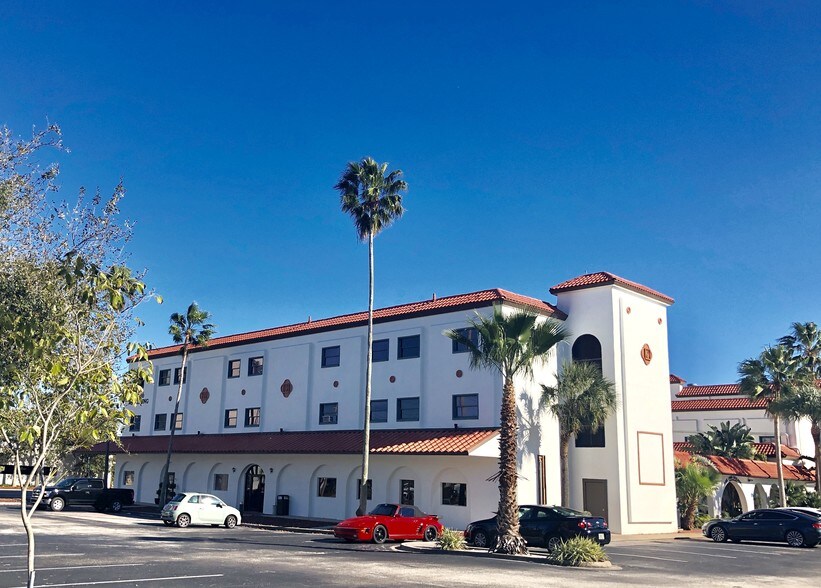 More Photos Of 1900 S Harbor City Blvd, Melbourne Office For Lease