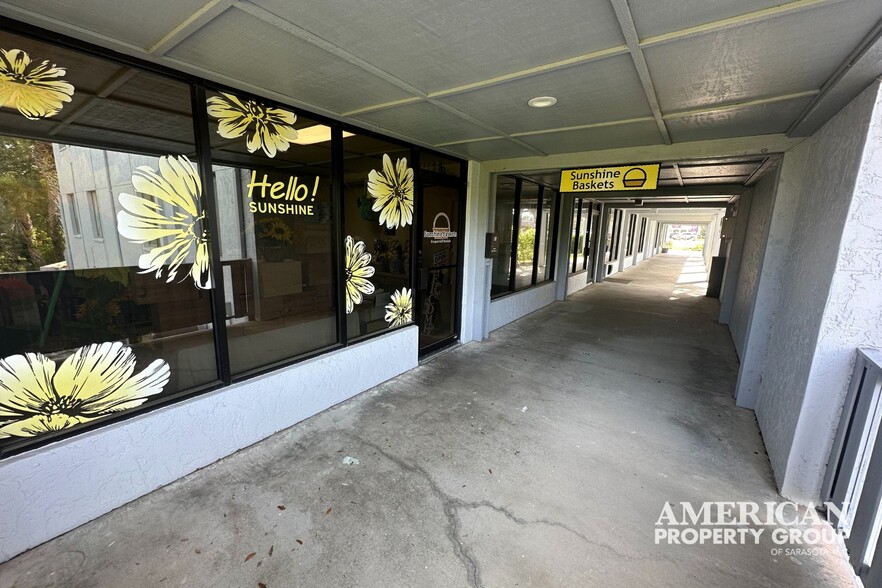 More Photos Of 7222 S Tamiami Trl, Sarasota General Retail For Lease