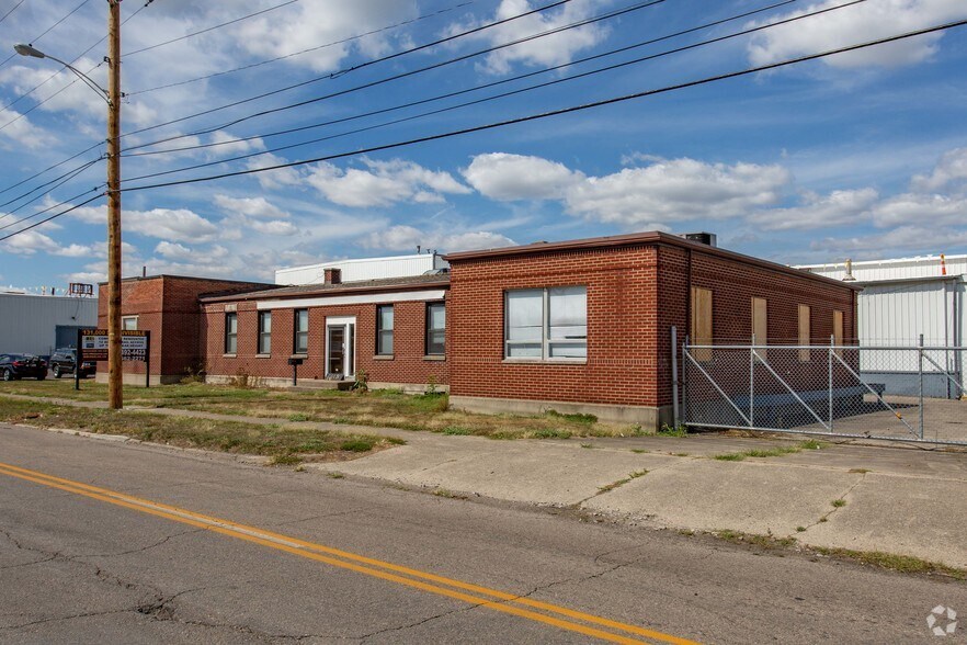 More Photos Of 1615 Springfield St, Dayton Manufacturing For Sale