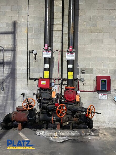 More Photos Of 1120 Oak Hill Ave, Youngstown Warehouse For Sale