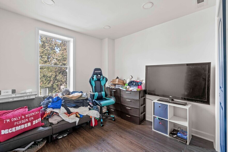 More Photos Of 1602 Cypress St, Baltimore Apartments For Sale