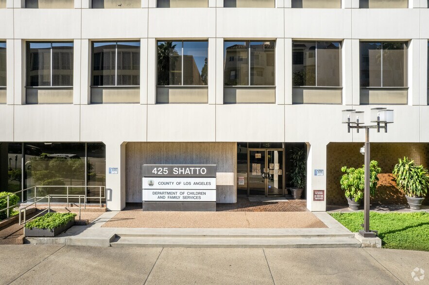 More Photos Of 425 Shatto Pl, Los Angeles Office For Lease