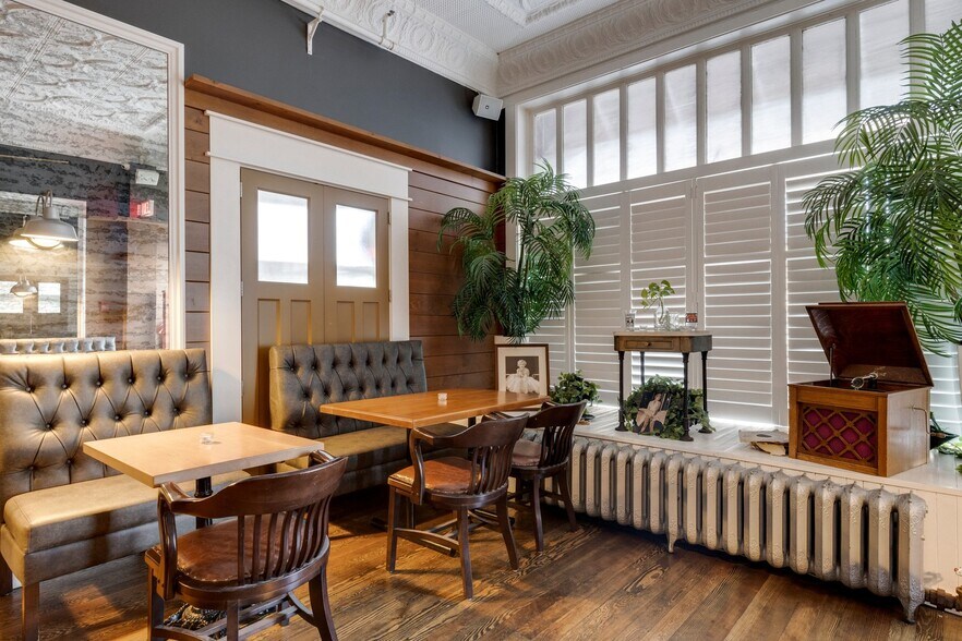 More Photos Of 606 Meredith Rd NE, Calgary Restaurant For Sale