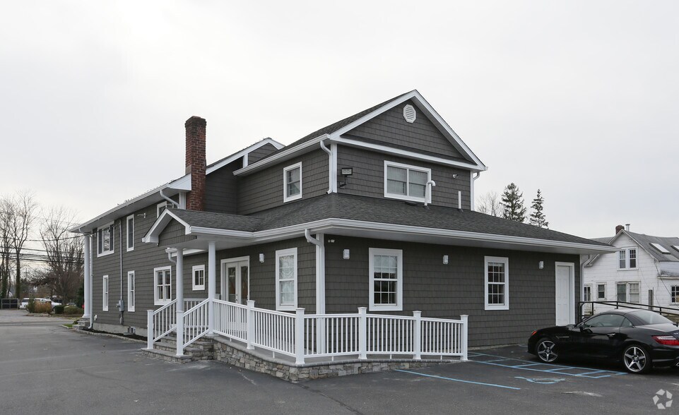 More Photos Of 551 N Route 25A, Saint James Medical For Sale