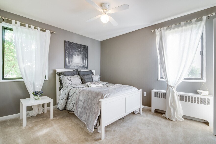 More Photos Of 3647 6th St SE, Washington Apartments For Sale