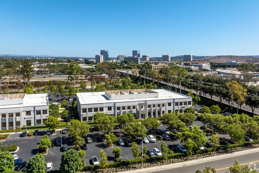 More Photos Of 48 Discovery, Irvine Office For Lease