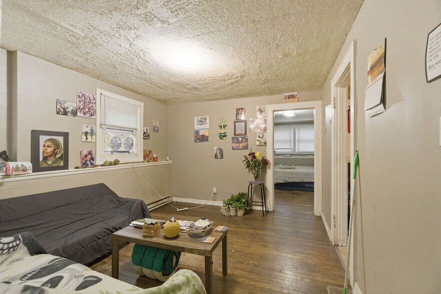 More Photos Of 900 N Alvord St, Syracuse Apartments For Sale