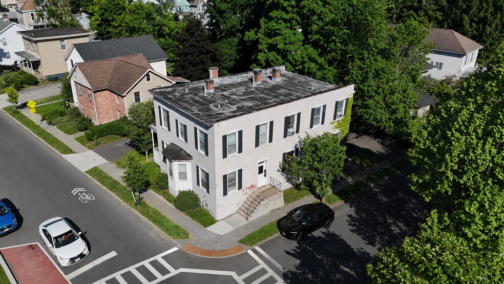 More Photos Of 86-90 Pine St, Kingston Apartments For Sale