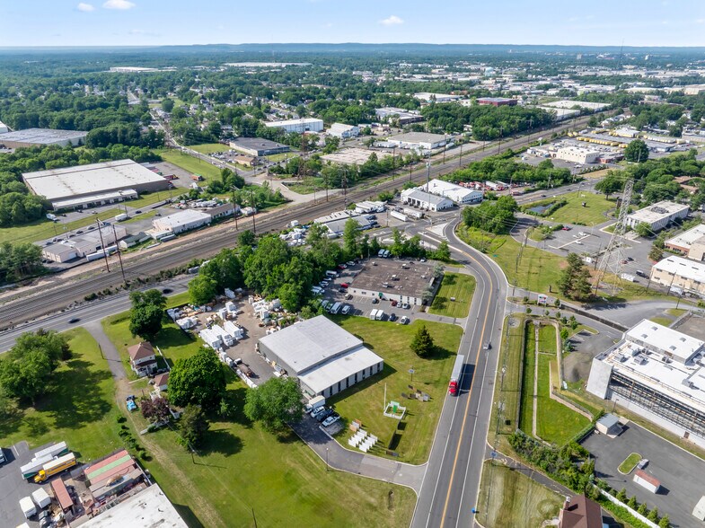More Photos Of 1501 Livingston Ave, North Brunswick Medical For Lease