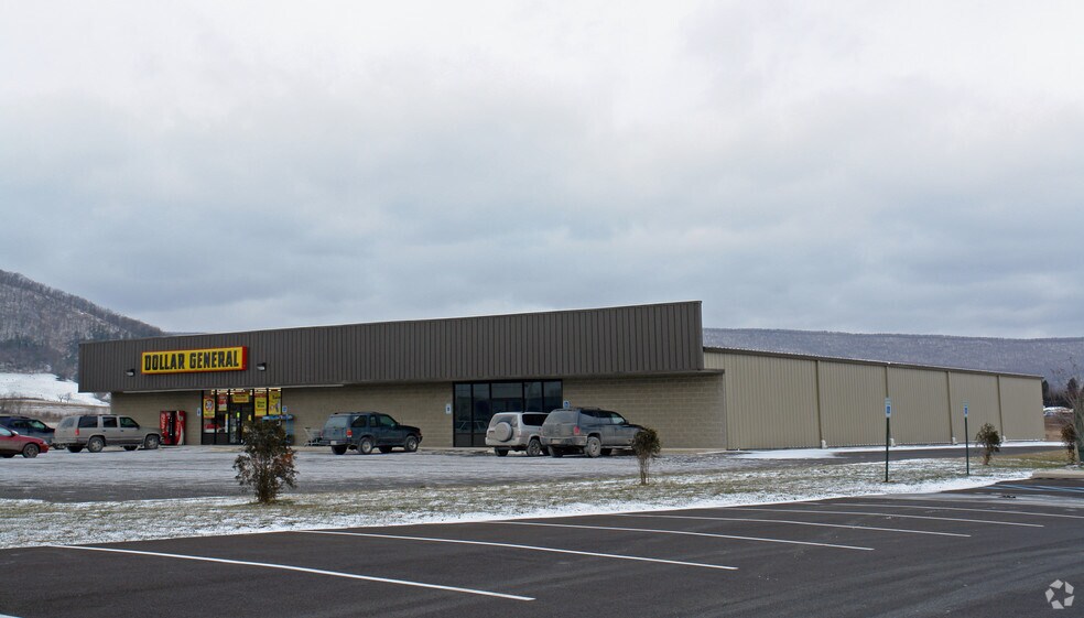 More Photos Of 15 Commerce Dr, Milroy Storefront For Lease