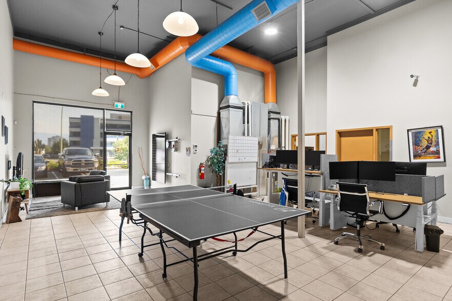 More Photos Of 2300 Hunter Rd, Kelowna Warehouse For Sale