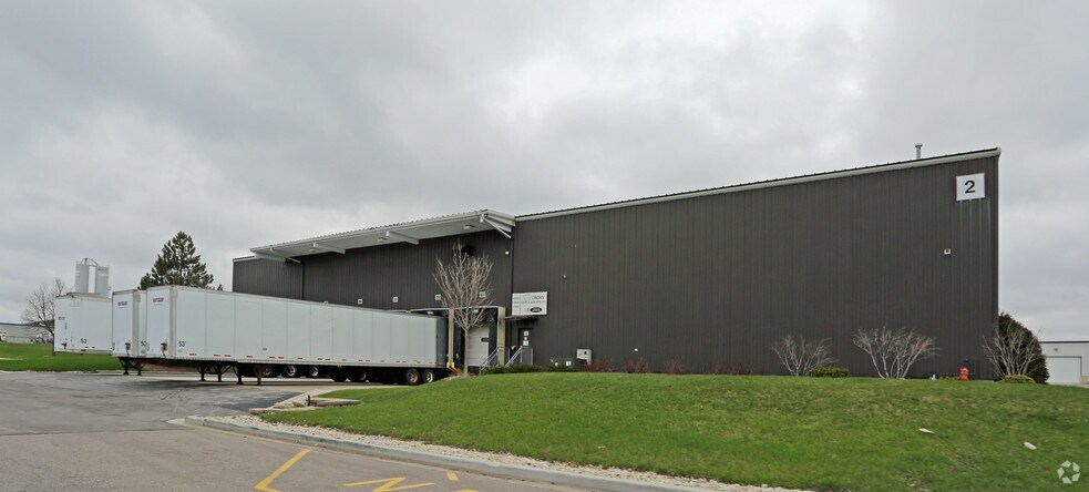 More Photos Of 3030 S Sylvania Ave, Sturtevant Unknown For Lease