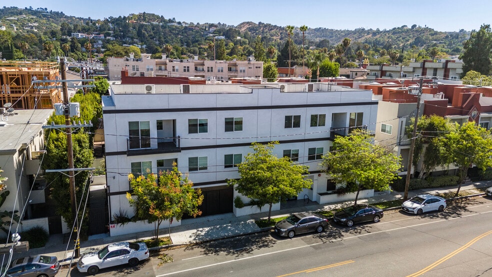 Primary Photo Of 13846 Moorpark St, Sherman Oaks Apartments For Sale