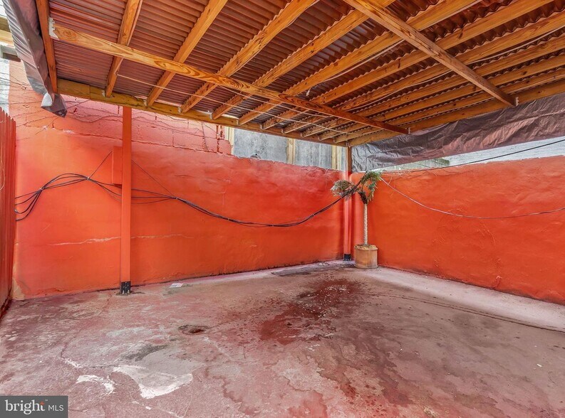 More Photos Of 1356 South St, Philadelphia Apartments For Sale