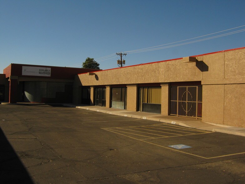 More Photos Of 4045 E McDowell Rd, Phoenix Office For Lease