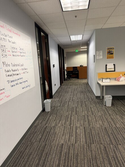 More Photos Of 2151 River Plaza Dr, Sacramento Office For Lease