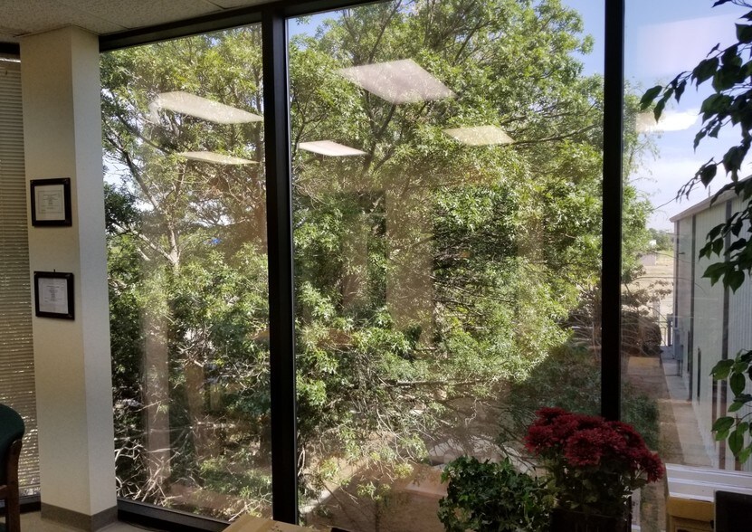 More Photos Of 3911 S Main St, Roswell Manufacturing For Lease