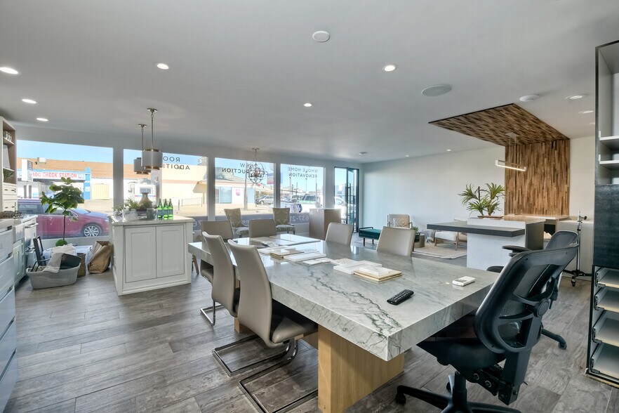 More Photos Of 1105-1107 S Coast Hwy, Oceanside Storefront Retail Office For Sale