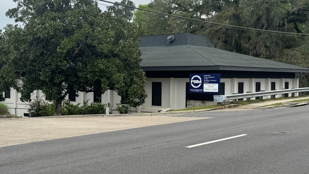 More Photos Of 150 John Knox Rd, Tallahassee Office For Lease