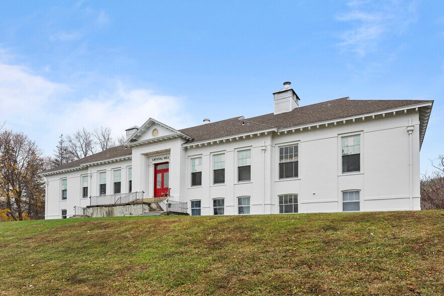 More Photos Of 55 Crystal St, Lenox Dale Apartments For Sale