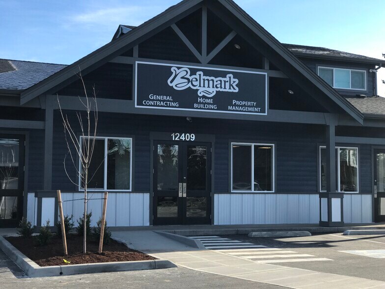 More Photos Of 12409 State Ave, Marysville Flex For Lease