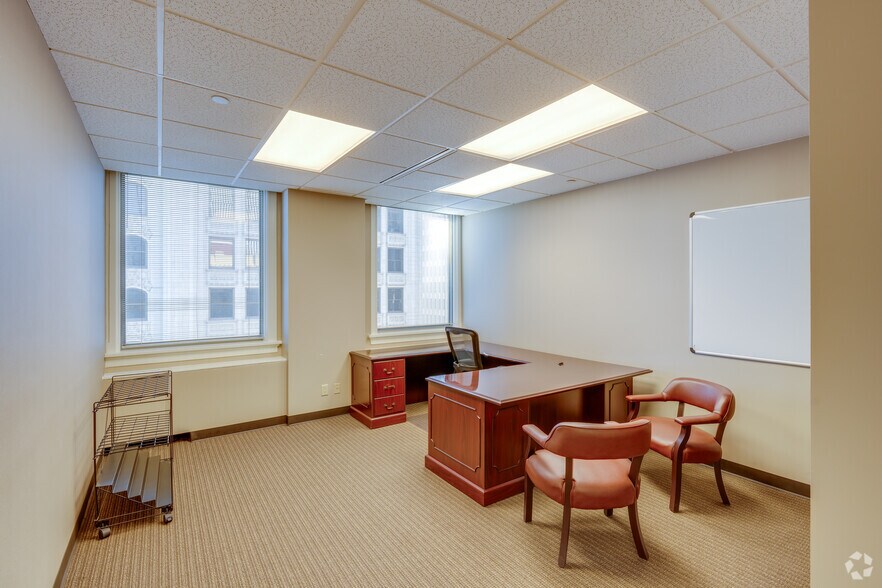 Photo of 10th Floor Ste 1000