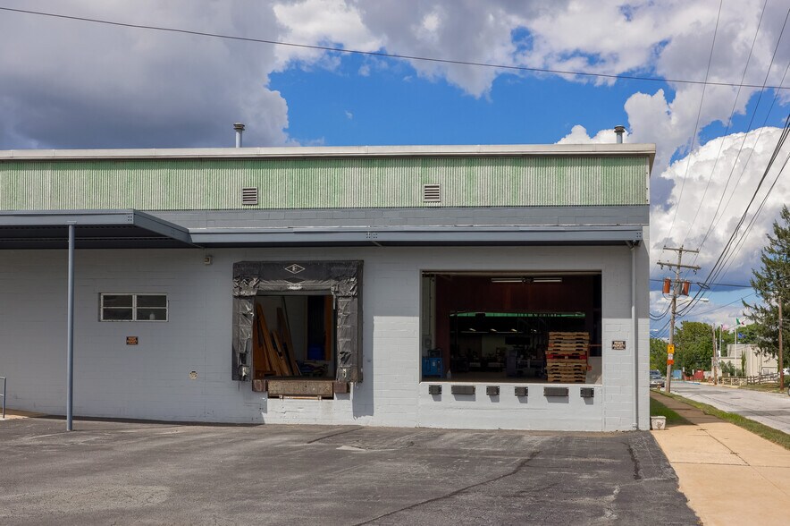 More Photos Of 345 Morgantown Rd, Reading Warehouse For Lease
