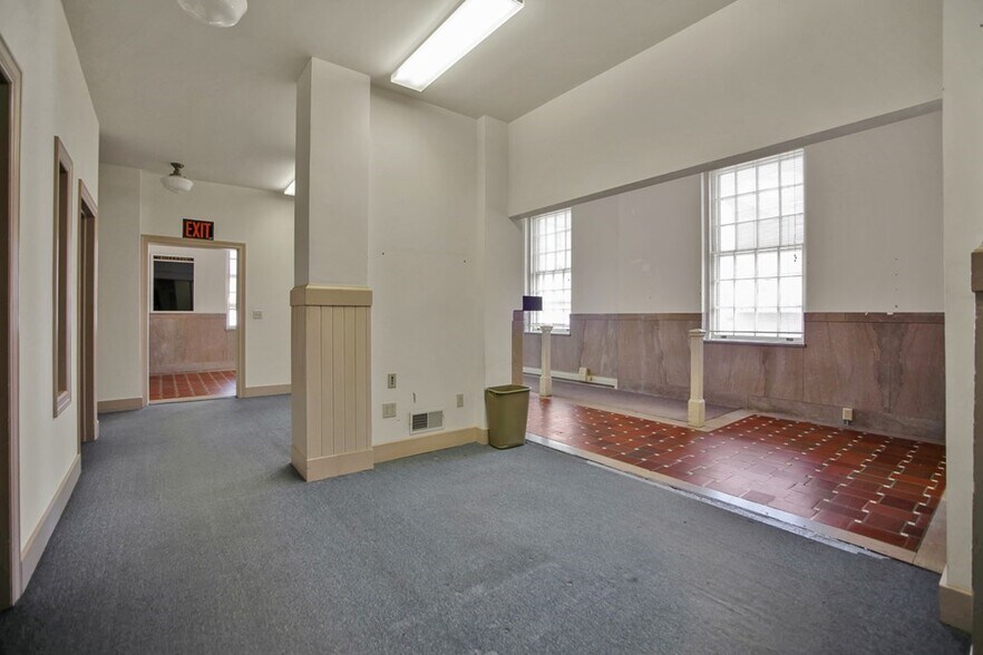 More Photos Of 2 Waln St, Wellsboro Office For Sale