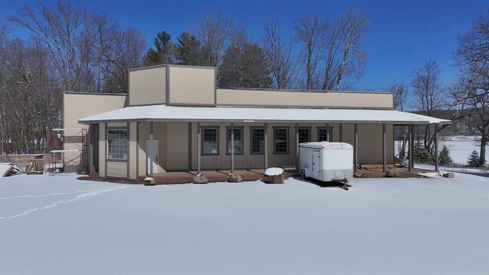 Primary Photo Of 11706 N Eaton Rd, Hayward Bar For Sale