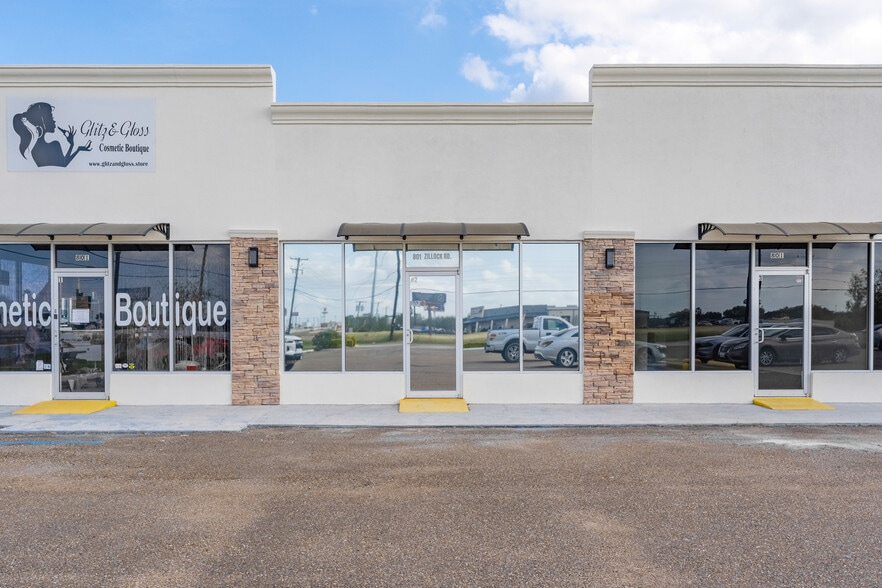 More Photos Of 801 Zillock Rd, San Benito Storefront For Sale