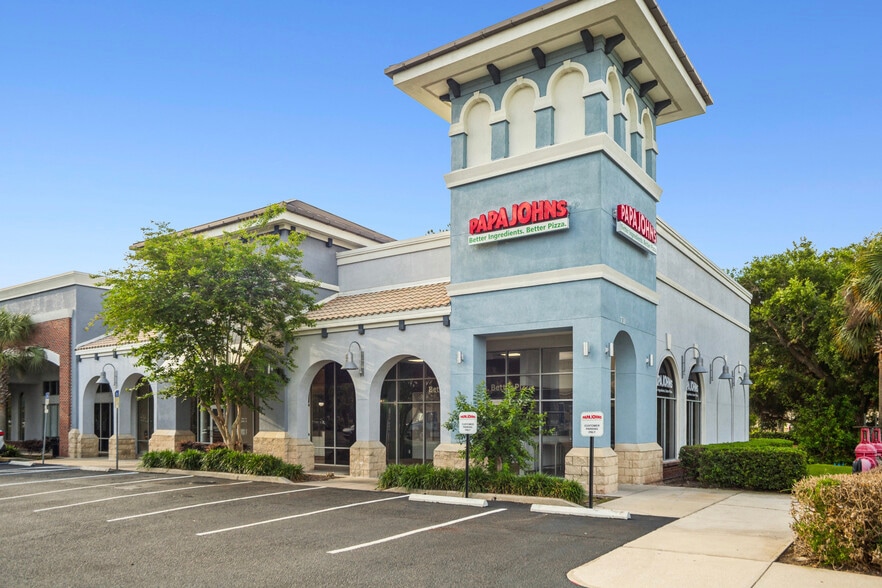 More Photos Of 7315 Winter Garden Vineland Rd, Windermere Unknown For Lease