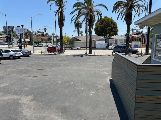 More Photos Of 339 S Pacific Coast Hwy, Redondo Beach Specialty For Lease
