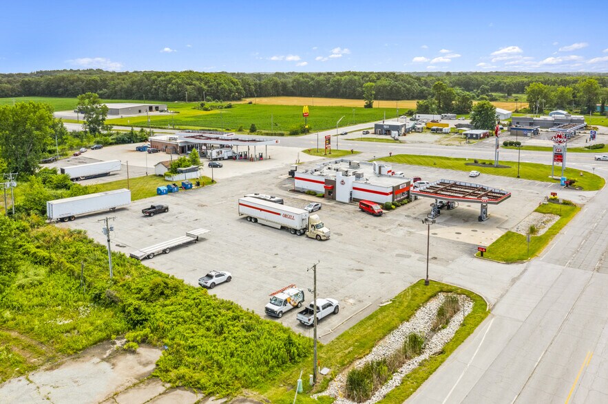 More Photos Of 795 Michigan Rd, Plymouth Service Station For Sale
