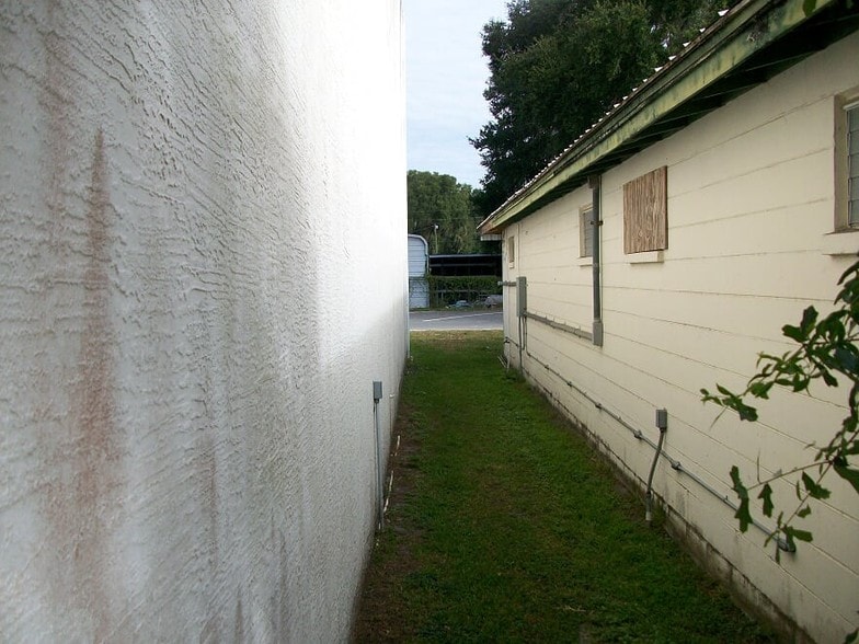 More Photos Of 124 Bushnell Plz, Bushnell Storefront Retail Office For Sale