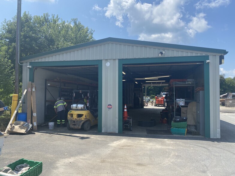 More Photos Of 5298 S Dupont Hwy, Dover Freestanding For Sale